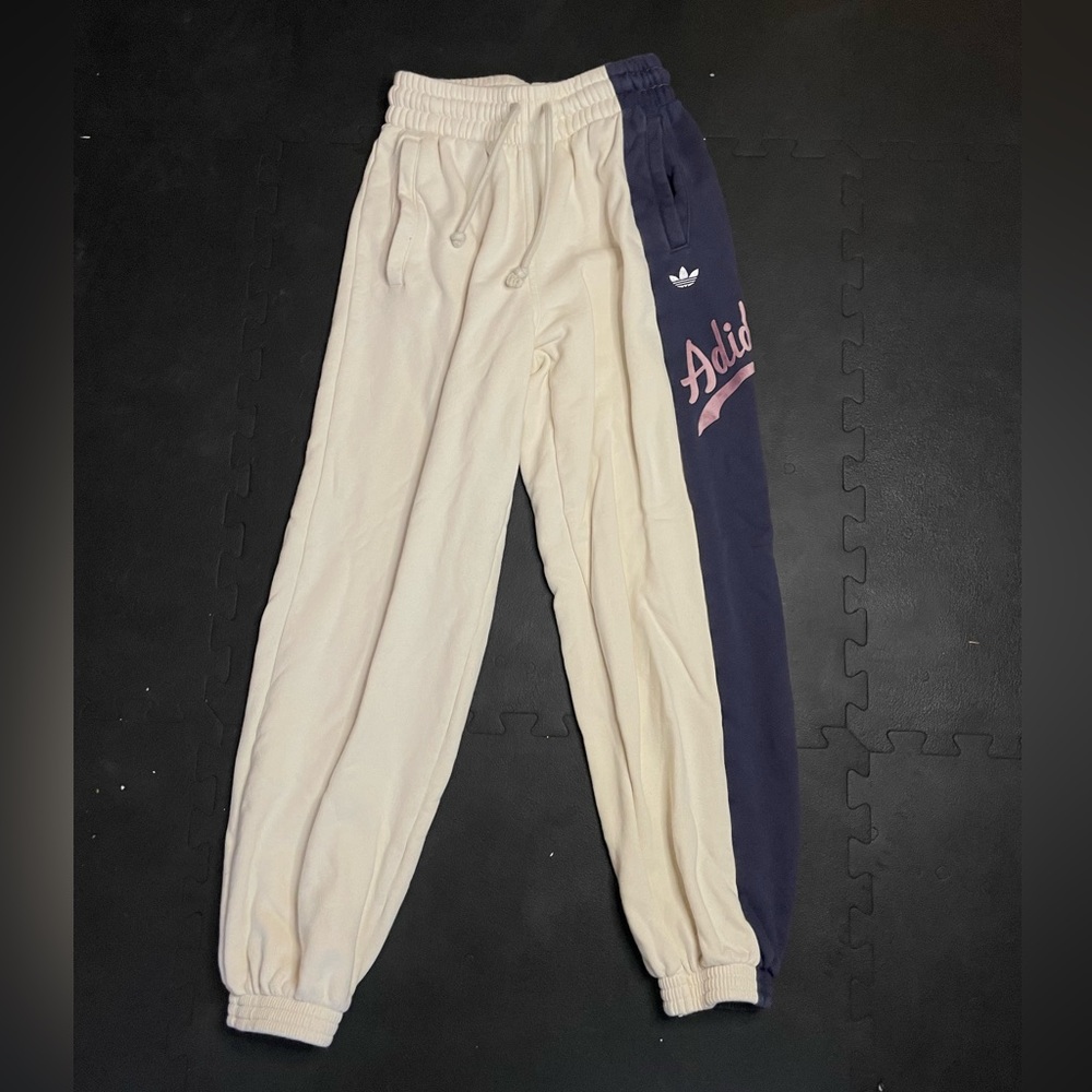 Women’s Adidas Sweat Pants